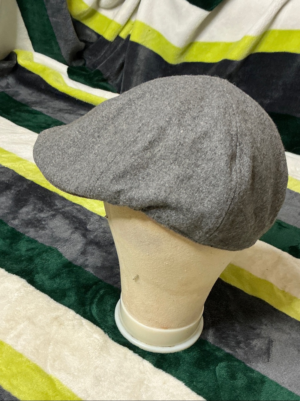 Lids Grey Wool Blend Newsboy Cap Men’s Size XL - Picture 9 of 11